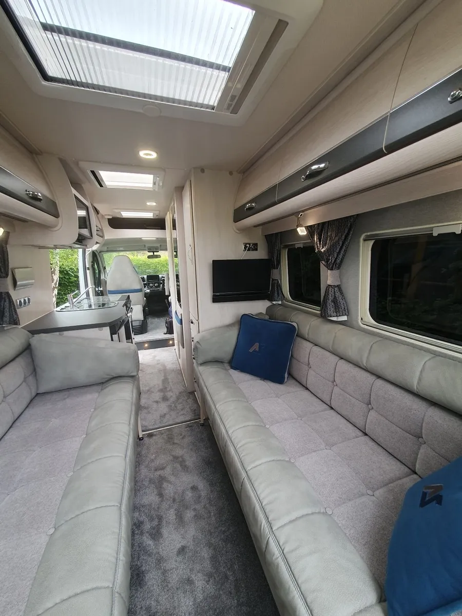 Campervan autosleeper Warwick xl - Image 2