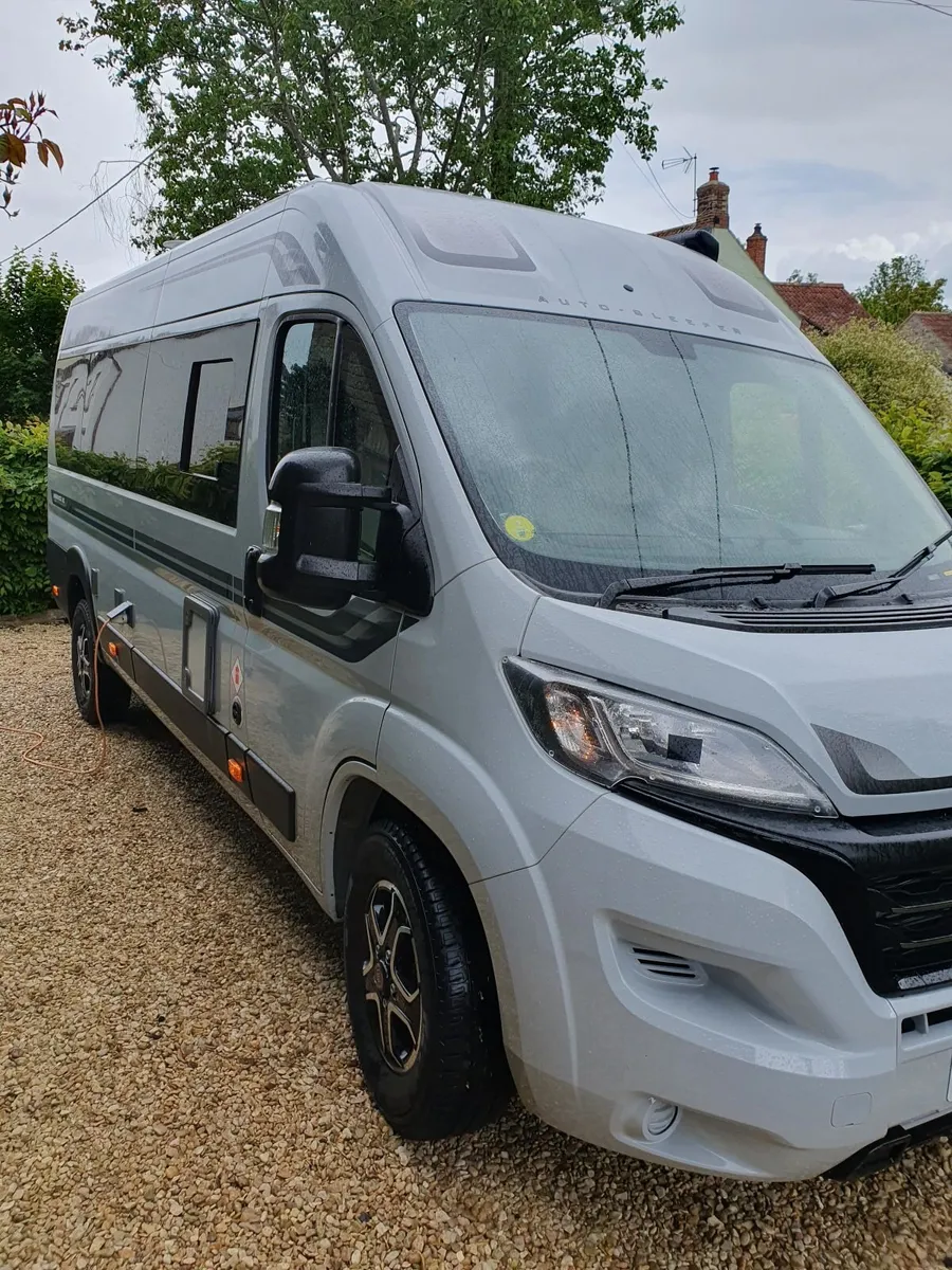 Campervan autosleeper Warwick xl - Image 1