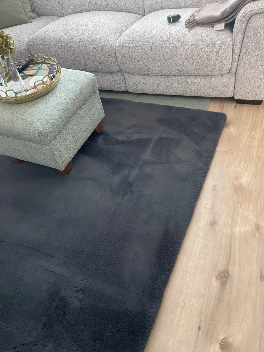 Rug - Image 3