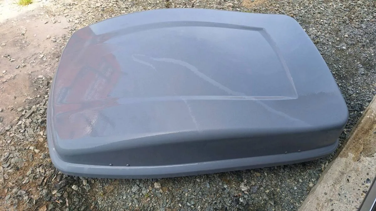 Hyundai tucson roof rail and box - Image 4