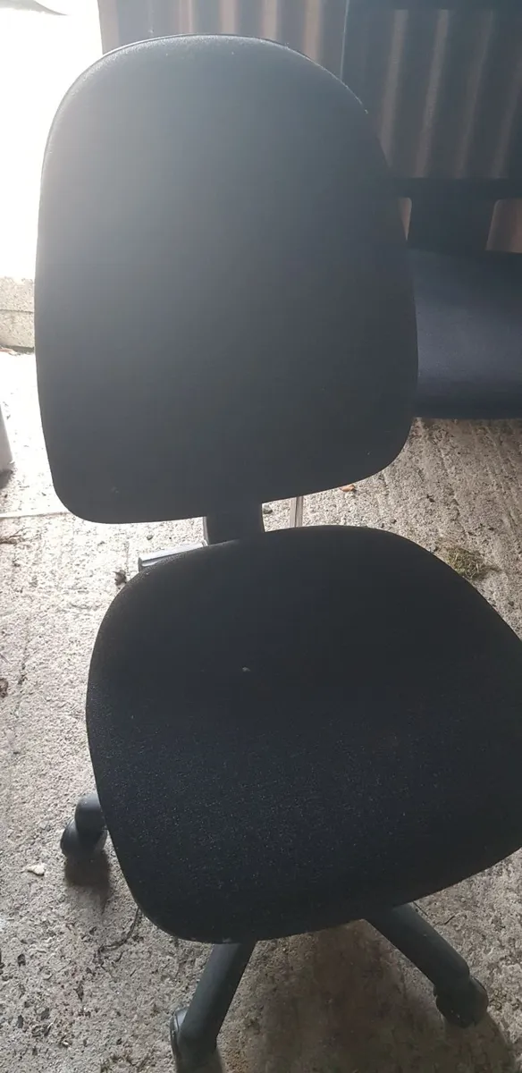 Office chairs - Image 3