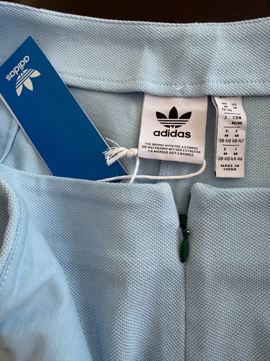 Adidas skort. - Image 4