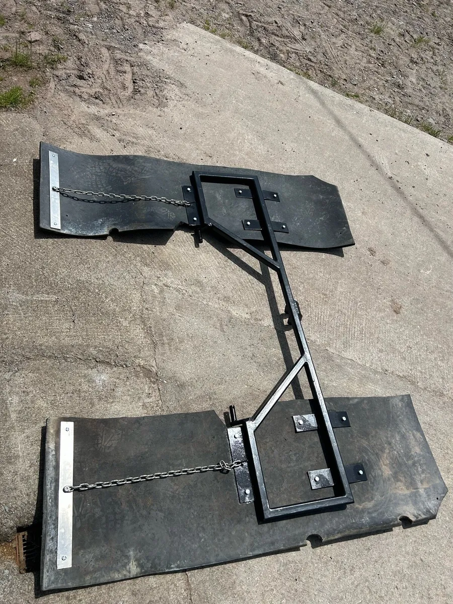 Mudflaps for tractor - Image 2