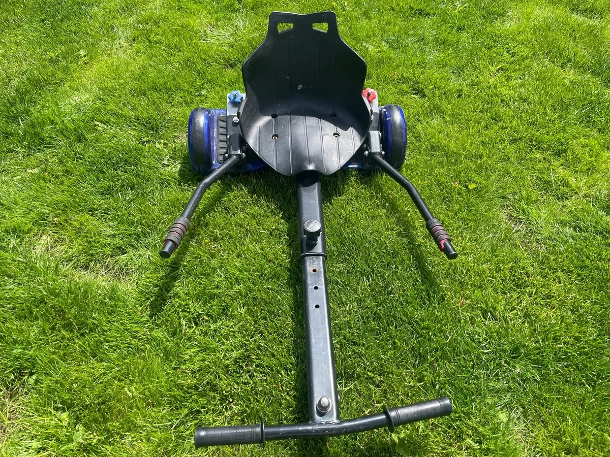 Hover board with seat - Image 1