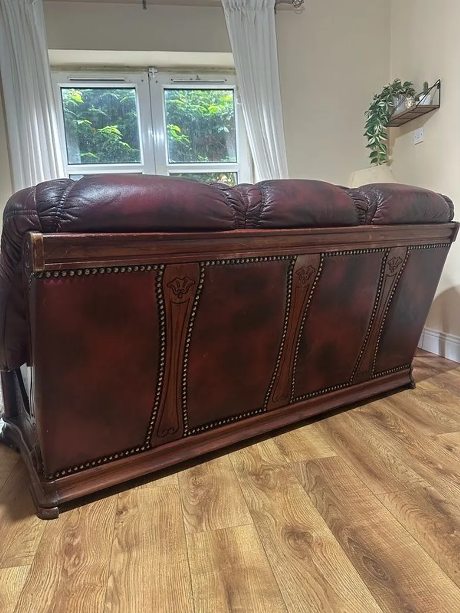 free sofa - Image 3