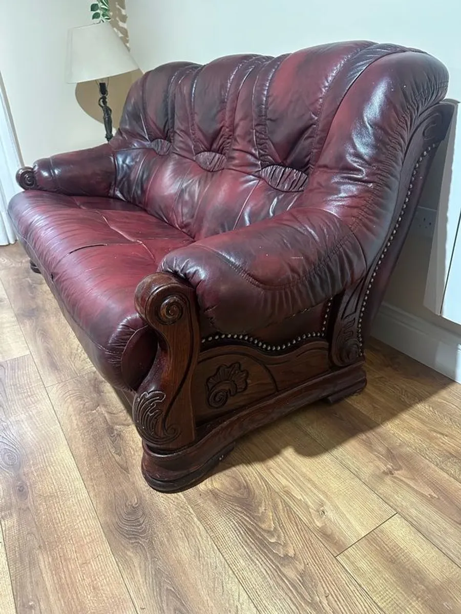 free sofa - Image 2