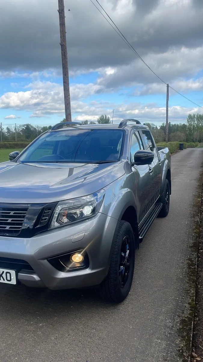 Nissan Navara Auto No VAT - Image 2