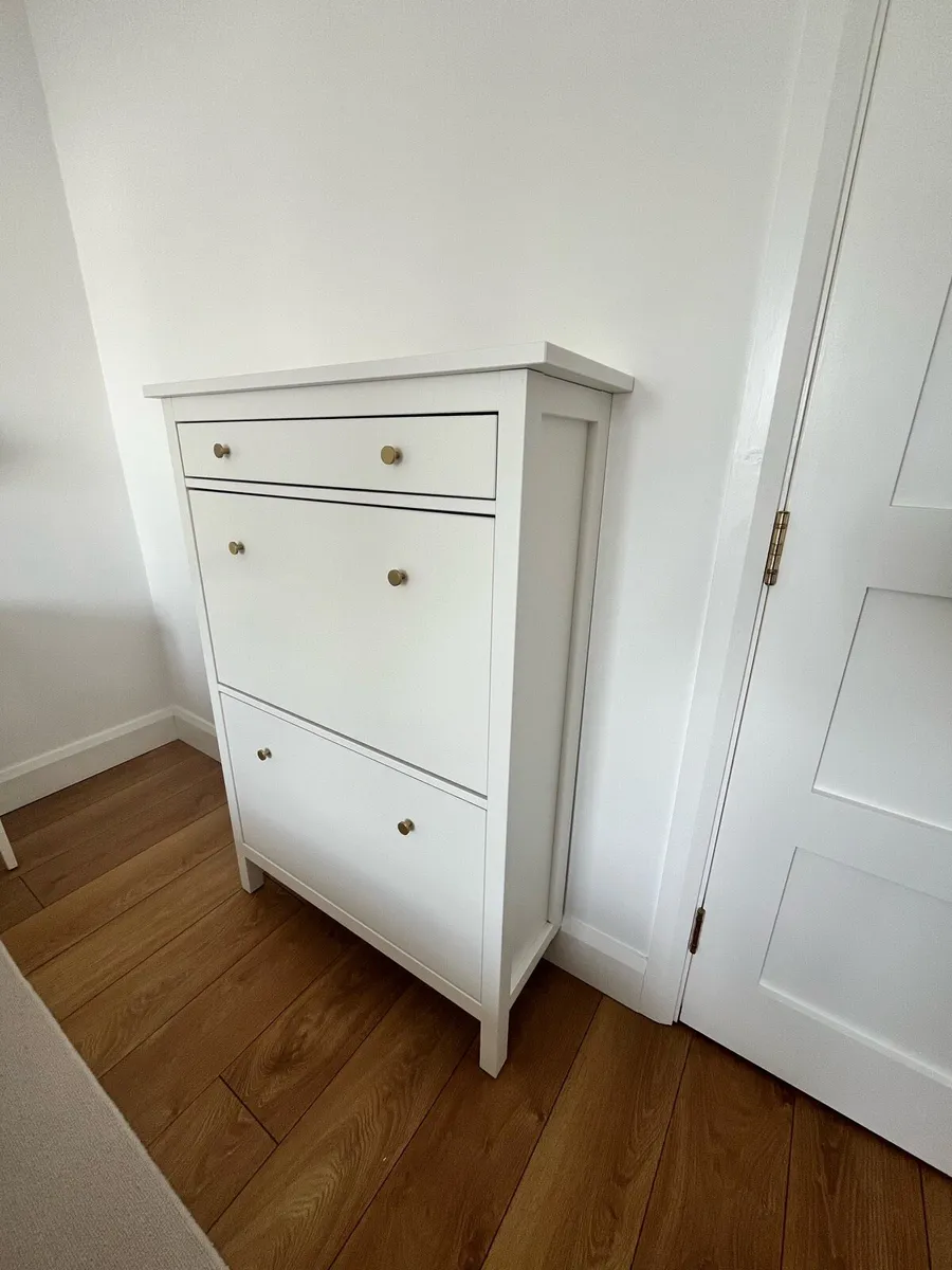 Shoe Cabinet - Image 3