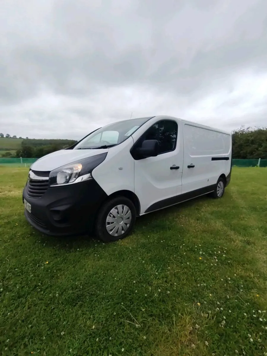 Vauxhall Vivaro - Image 1