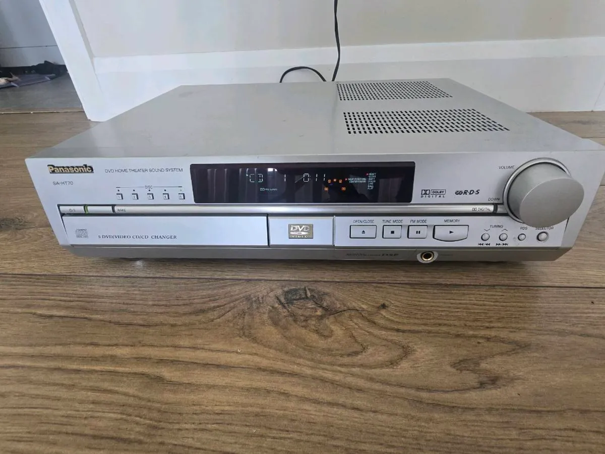 Panasonic SA-HT70 5-Disc CD/DVD Changer / Receiver - Image 1