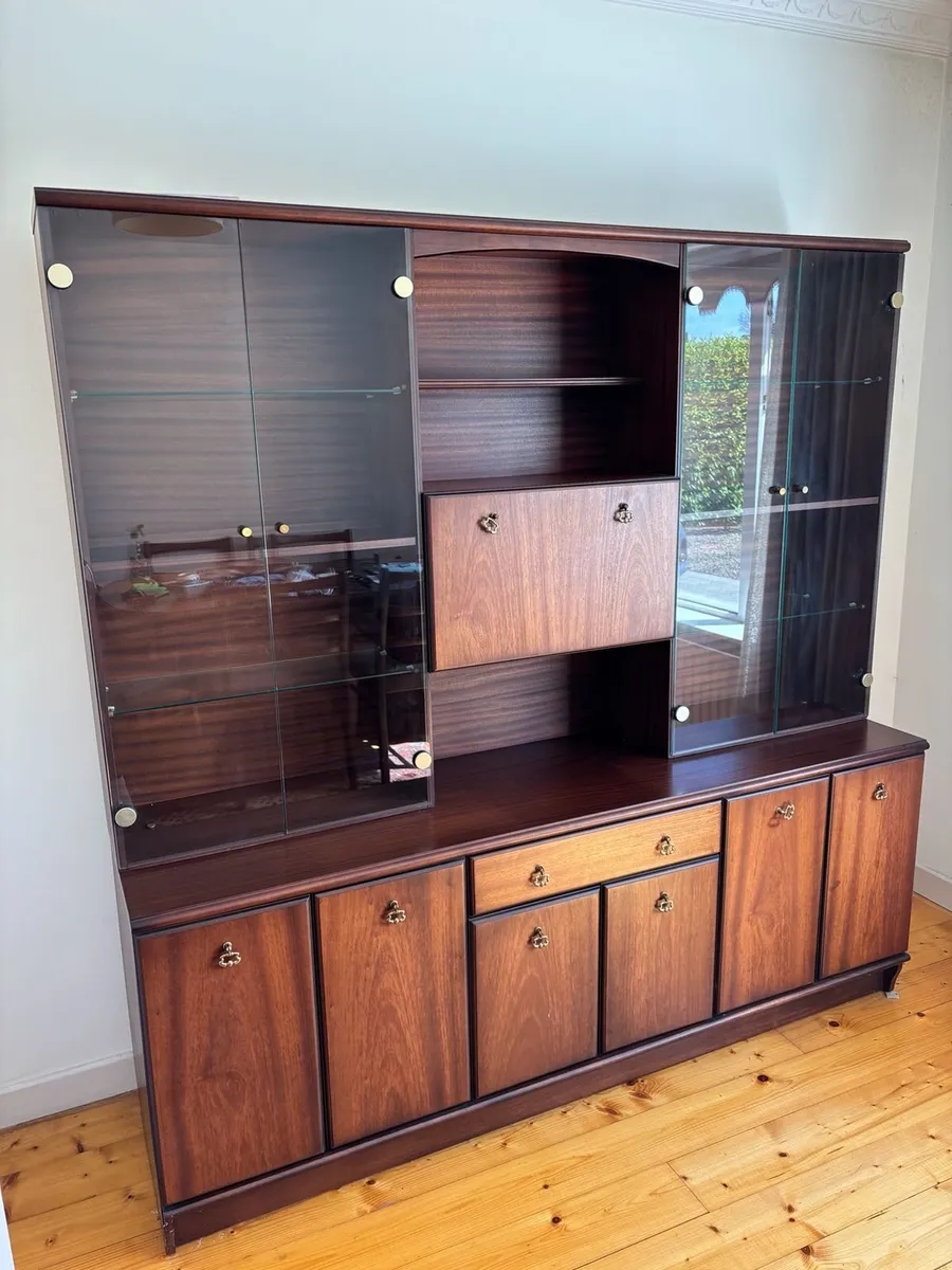 Display Cabinet - Image 2