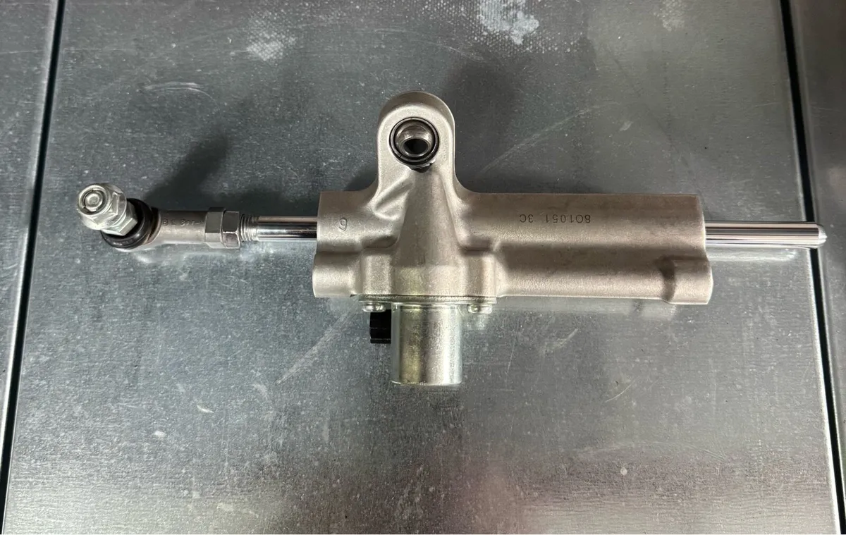 Motorbike parts - Image 1