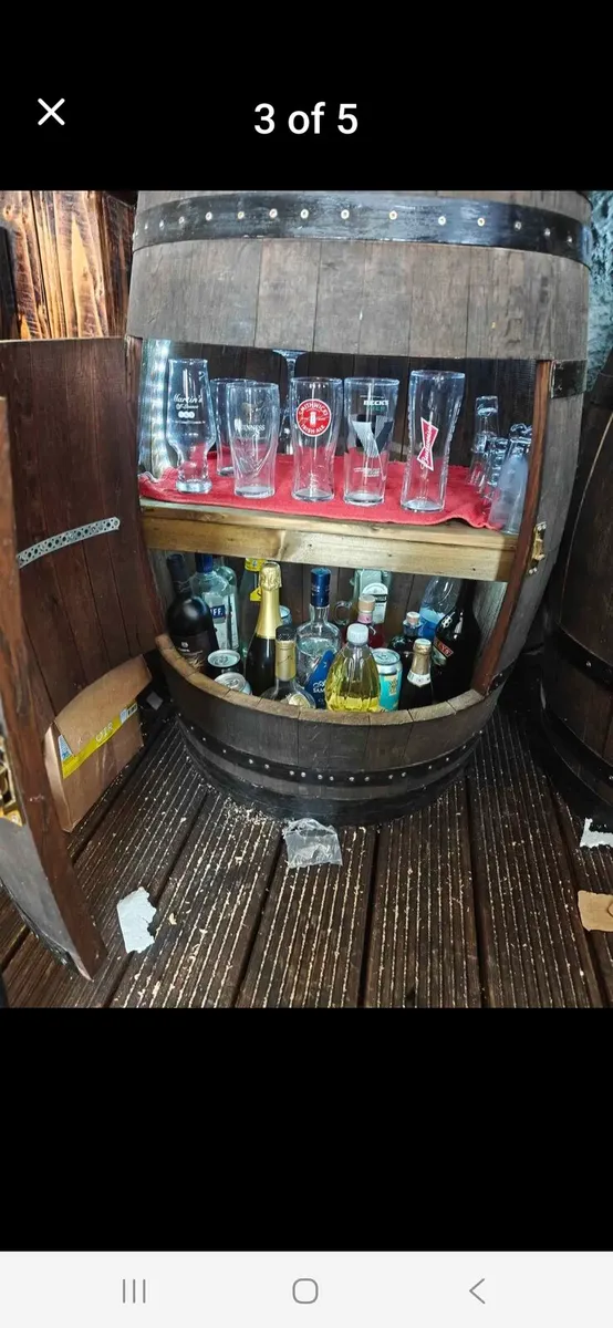 Out door bar - Image 2