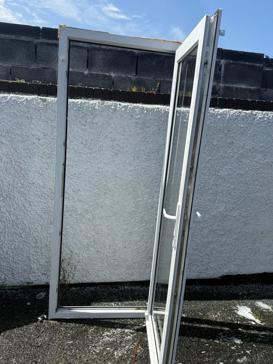 Pvc, Back door - Image 3