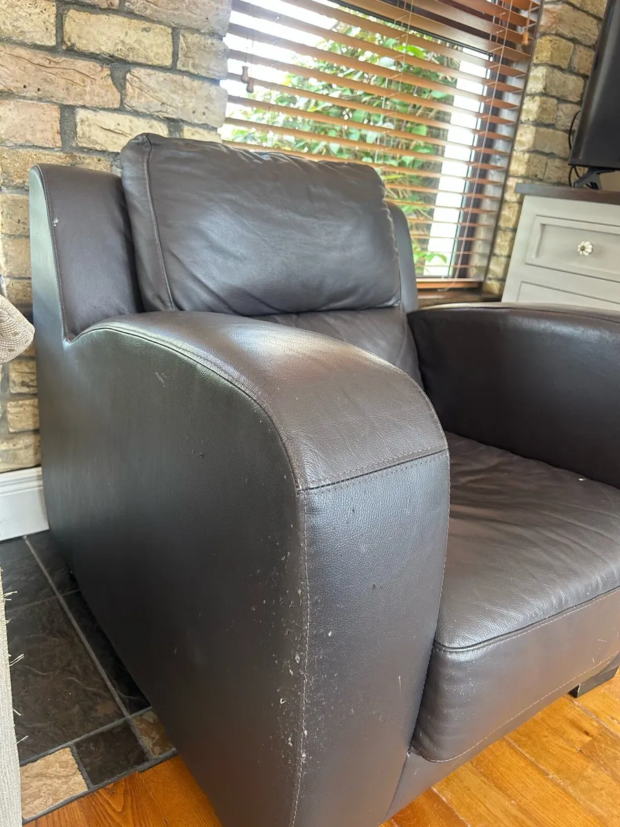 Armchair - Image 4
