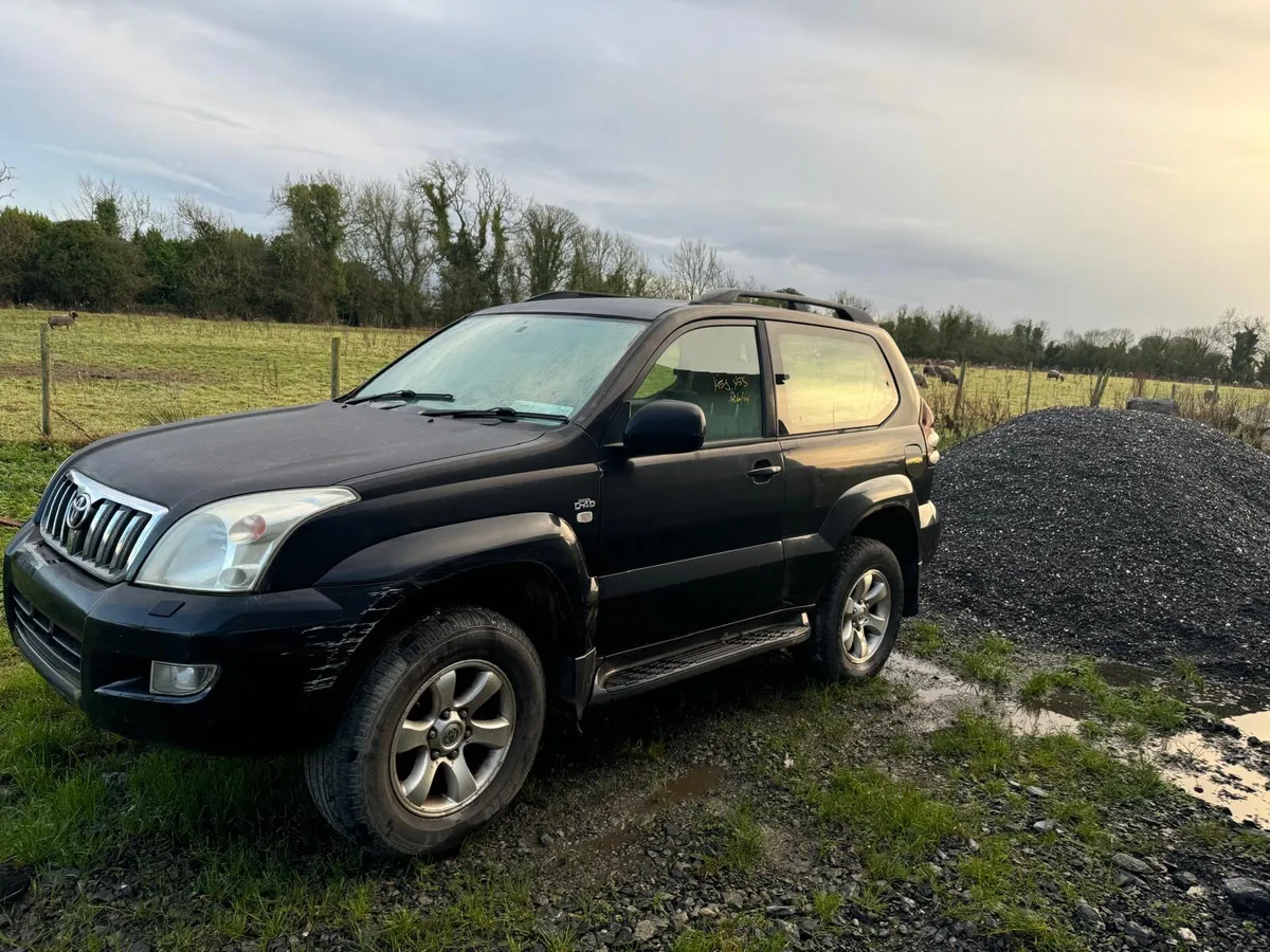 06 Toyota Landcruiser swb passenger - Image 2