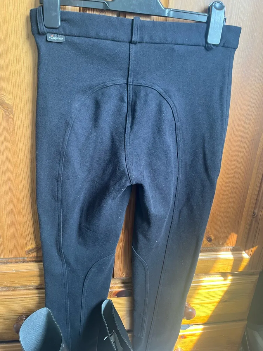 Adult  Women's Horse Riding Gear €75 for set. - Image 4