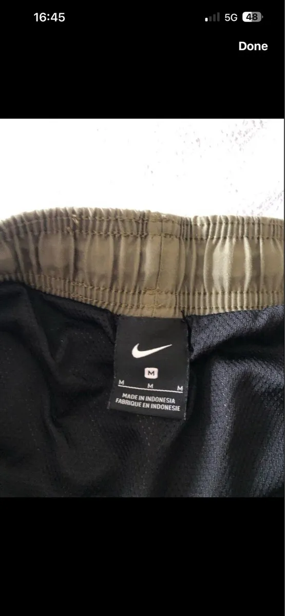 Mens Nike shorts size M €10 - Image 3