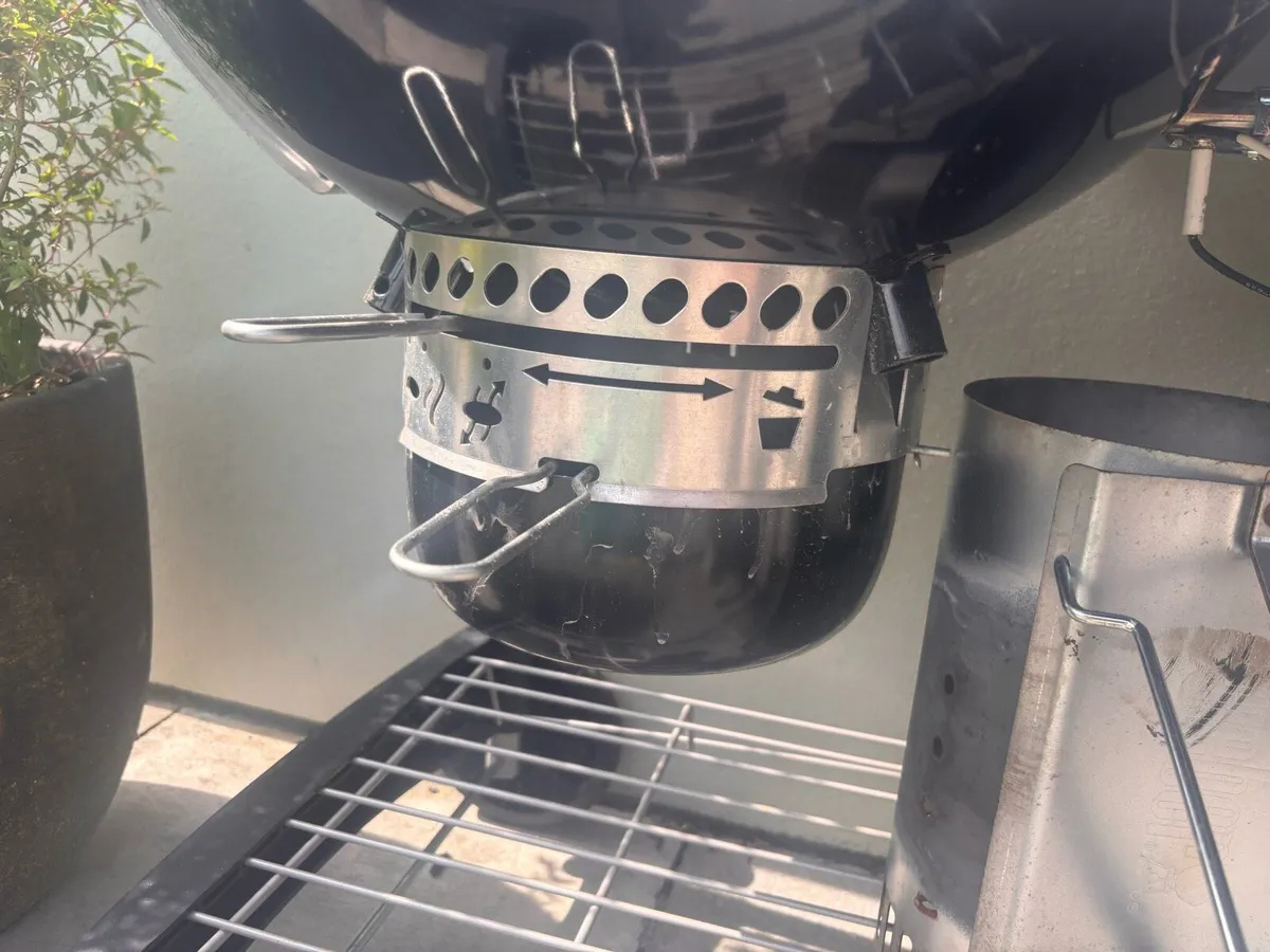 Charcoal BBQ with Gas - Image 3