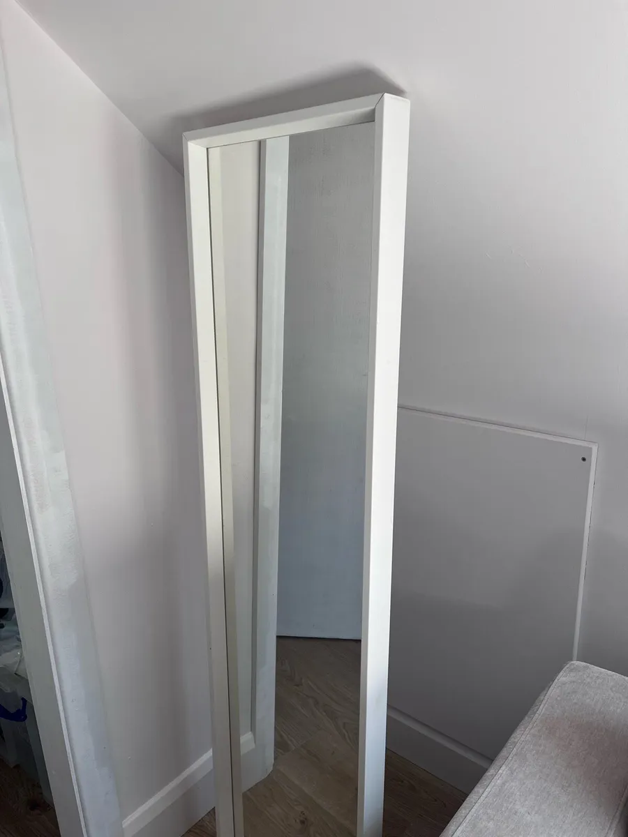 Mirror - Image 1