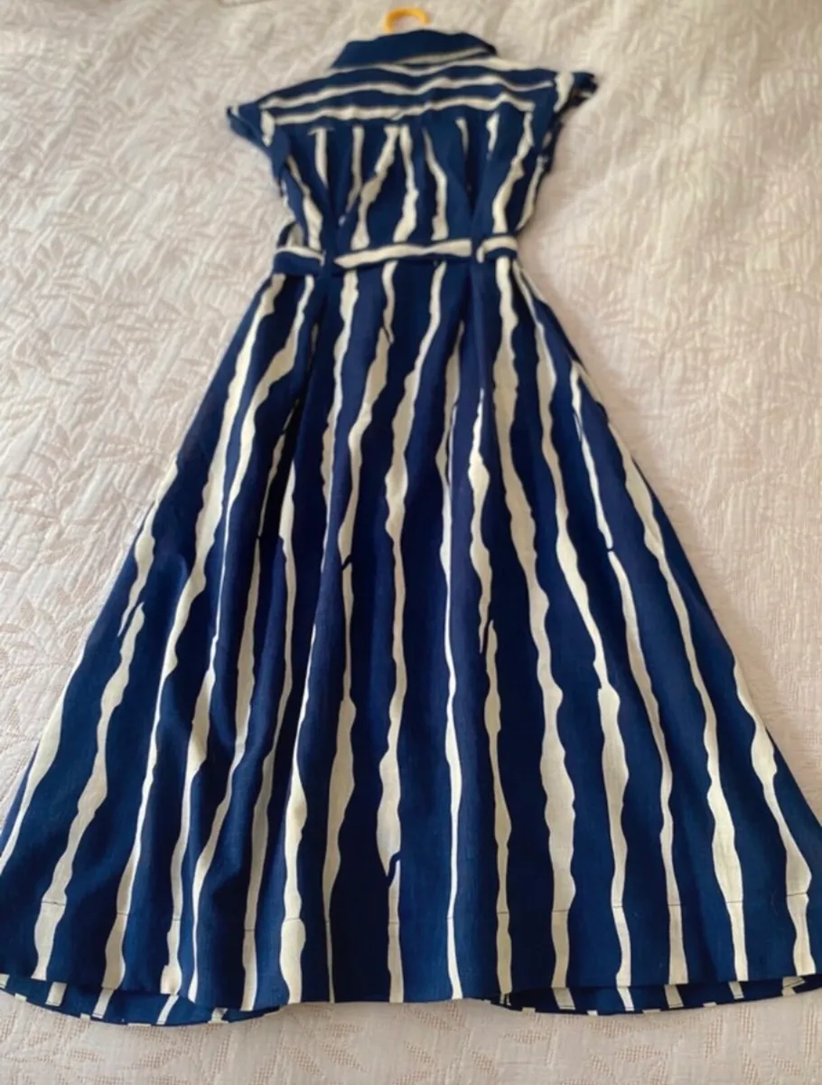 Lipsy MIDI Dress - Image 4
