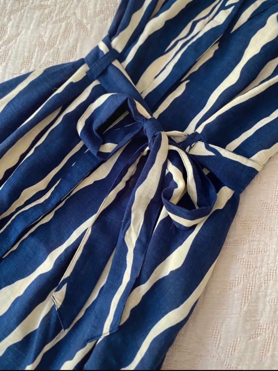 Lipsy MIDI Dress - Image 3