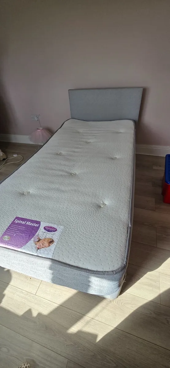 Single Bed Divan with Spinal Master Mattress