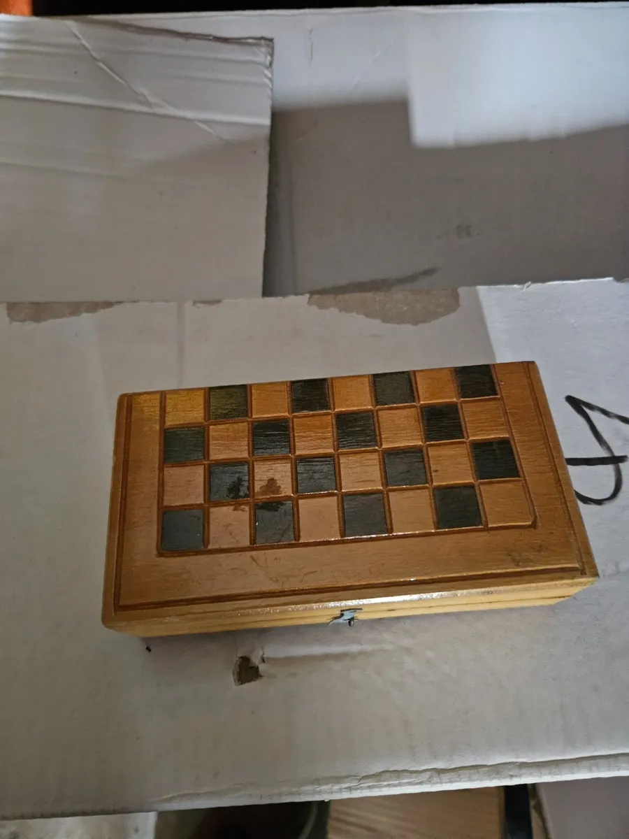 Vintage Chess Set - Image 4