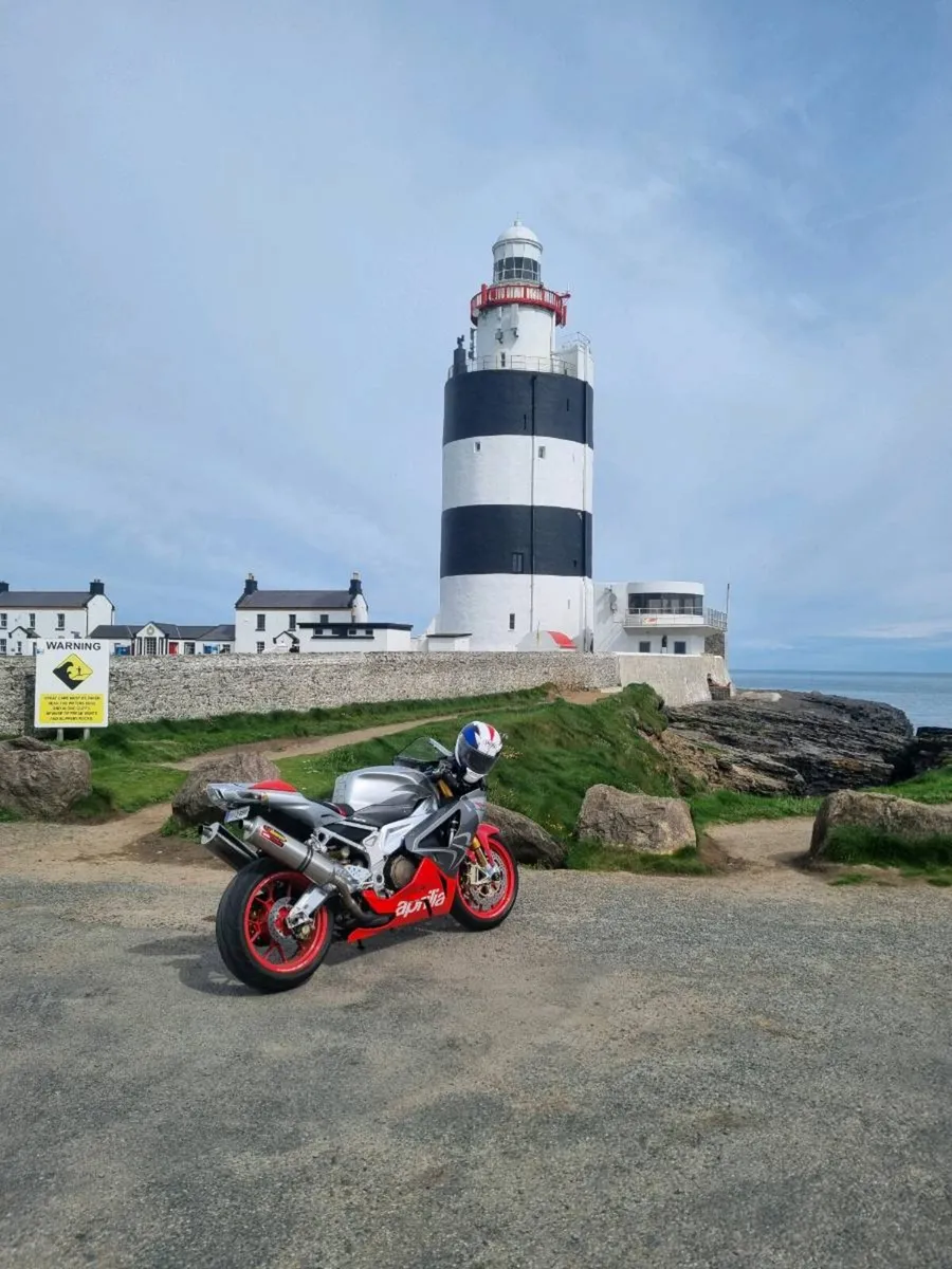 Aprilia rsv1000r - Image 2