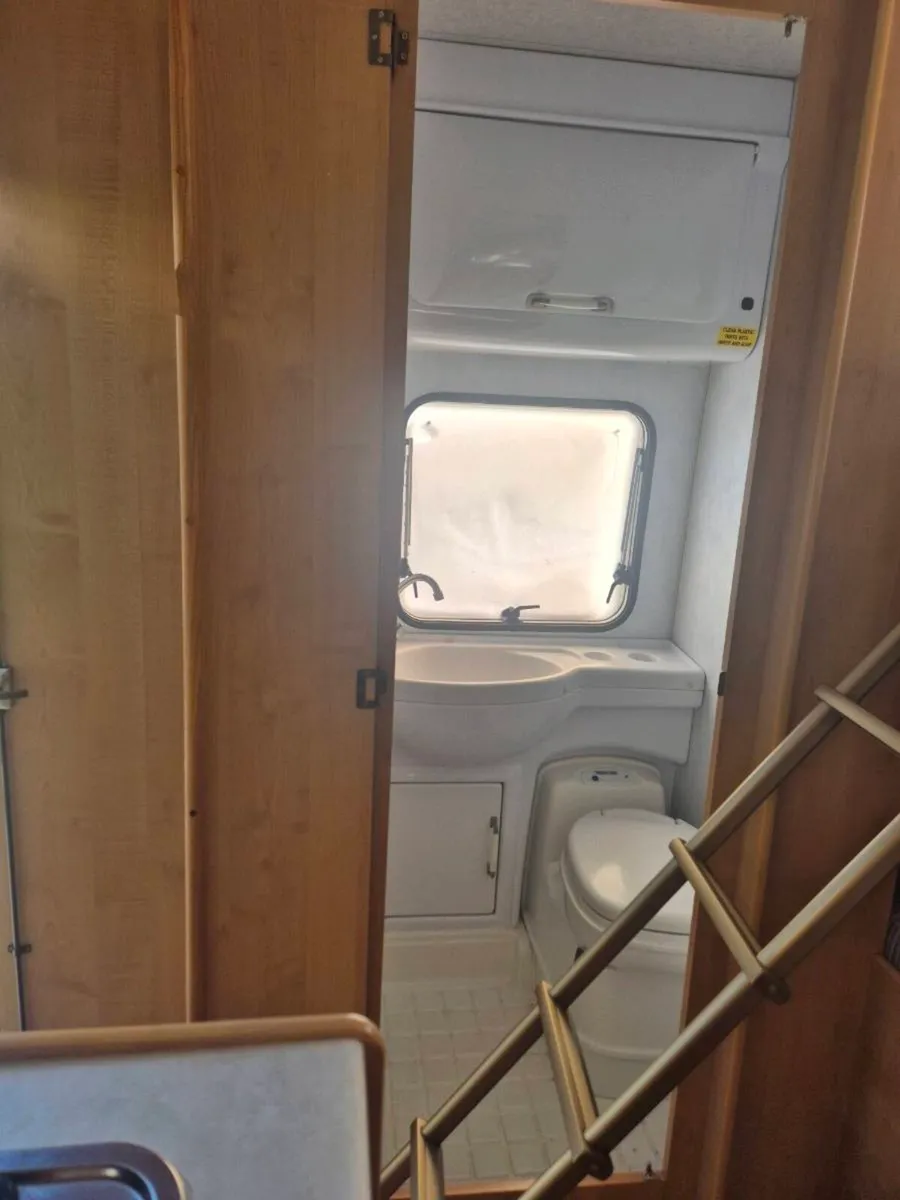 Campervan - Image 3