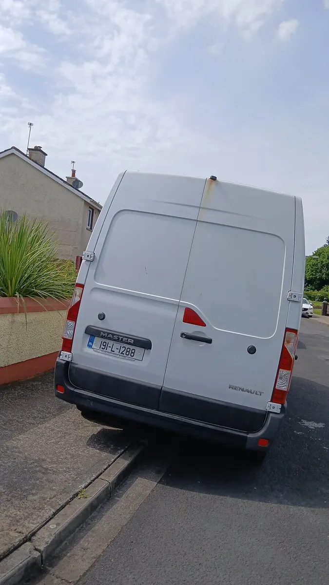 Renault Master - Image 3