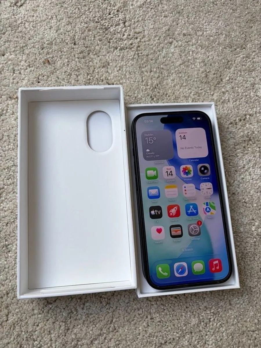 iPhone 16 128GB unlocked - Image 3