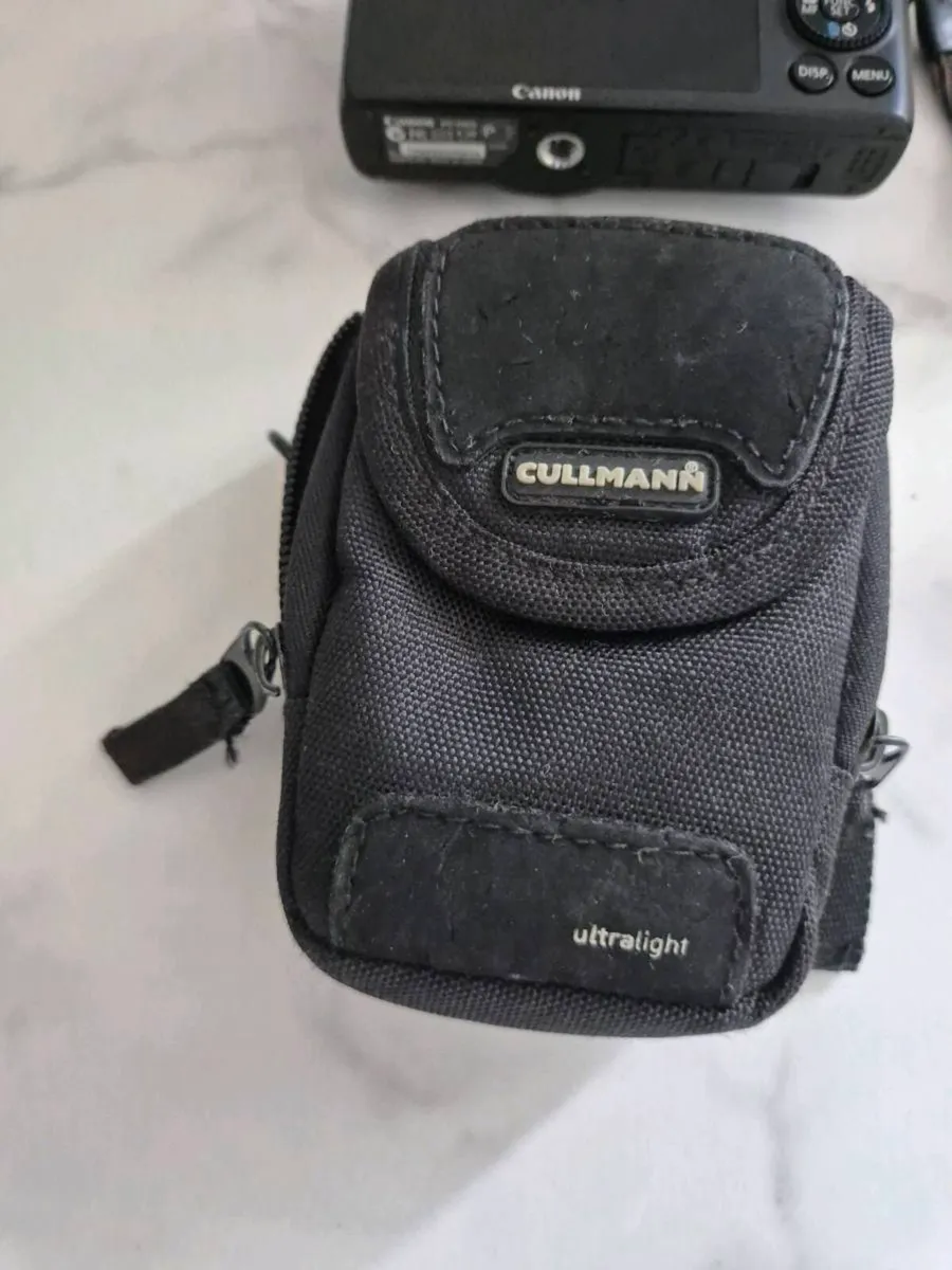 Canon S95 digital camera - Image 4