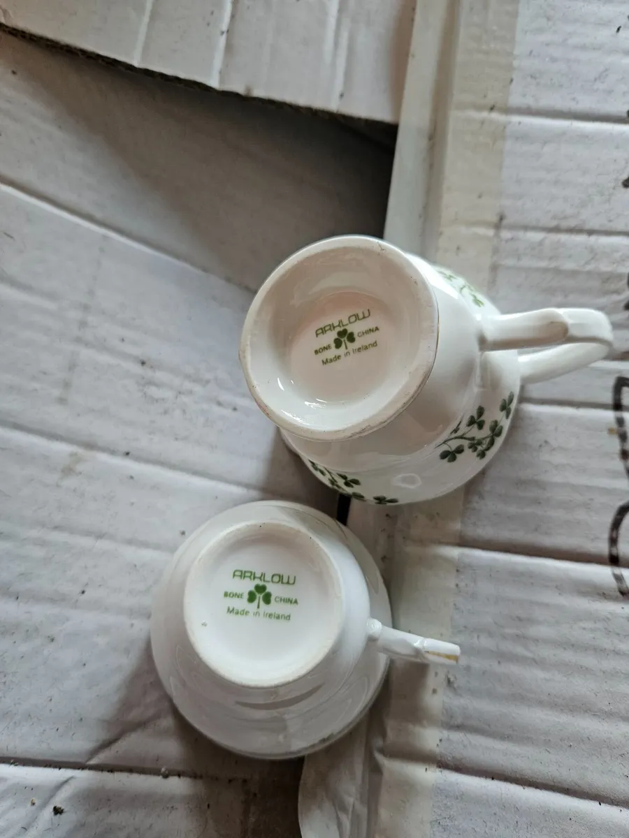 Vintage Arklow Pottery Cup and Milk Jug - Image 2
