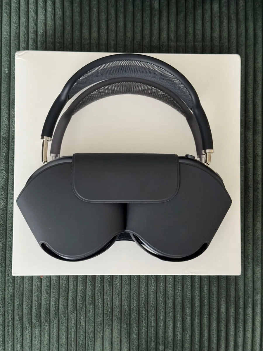 Apple AirPods Max 2 - Image 1