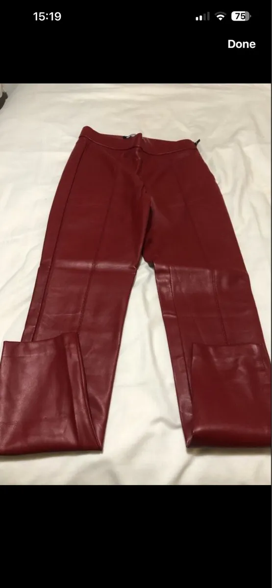 Ladies stunning leather trousers size S €10 - Image 2