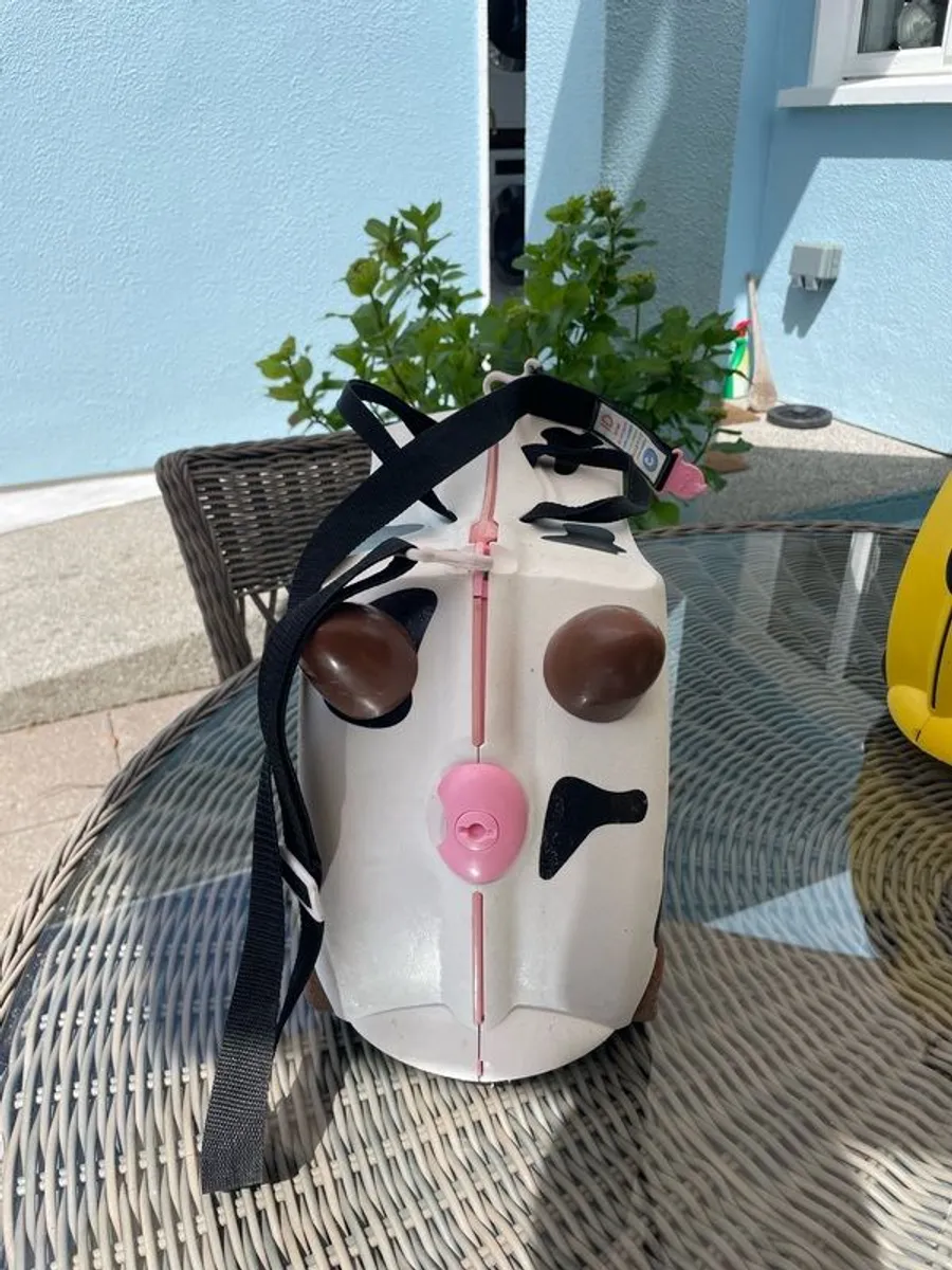 TRUNKI Cow Childrens suitacase - Image 2