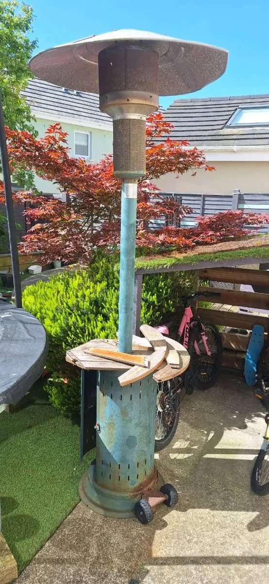 Garden heater