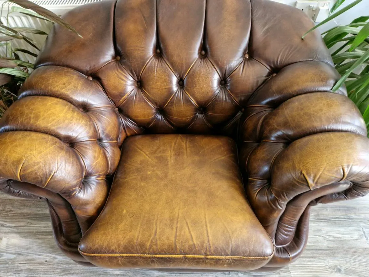 Chesterfield - Image 3