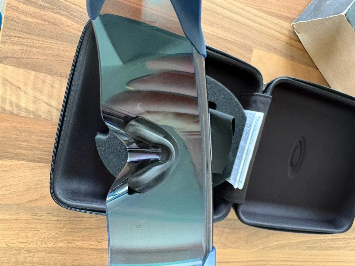 Oakley Kato Velo for sale - Image 2