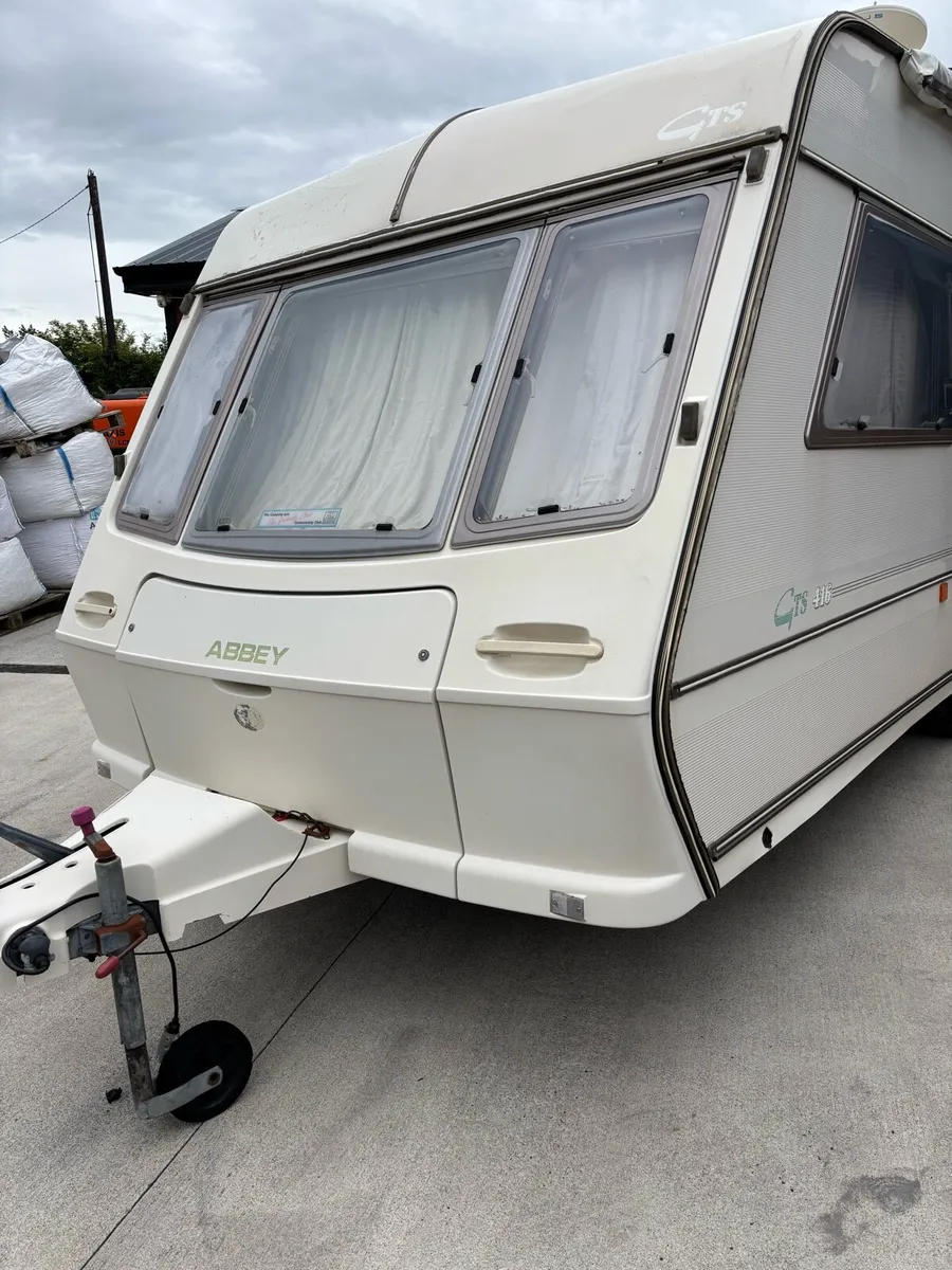 Abbey GTS416 Caravan - Image 2
