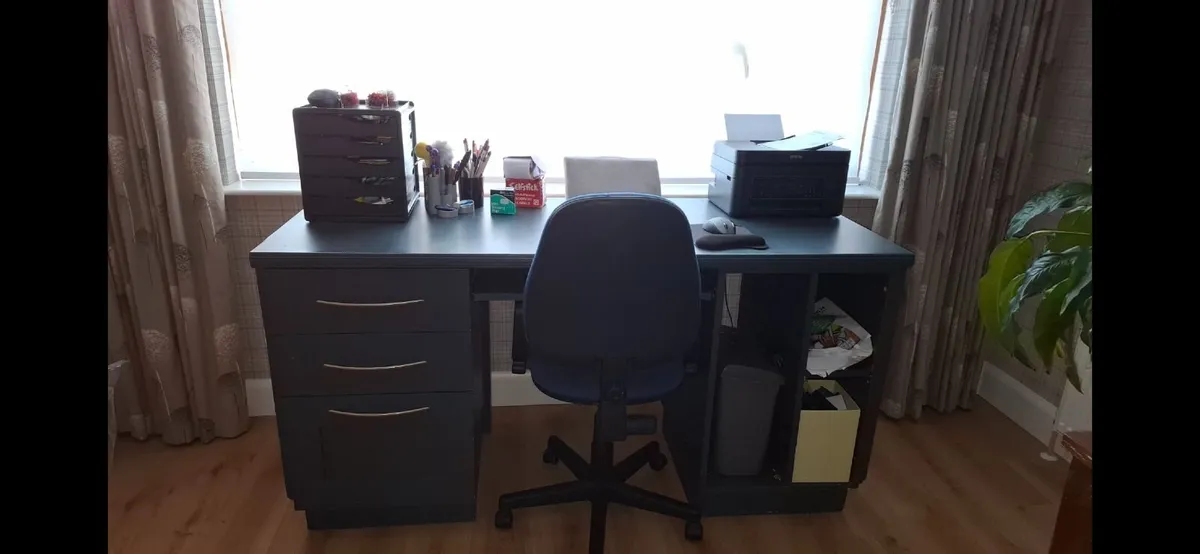 Desk - Image 1