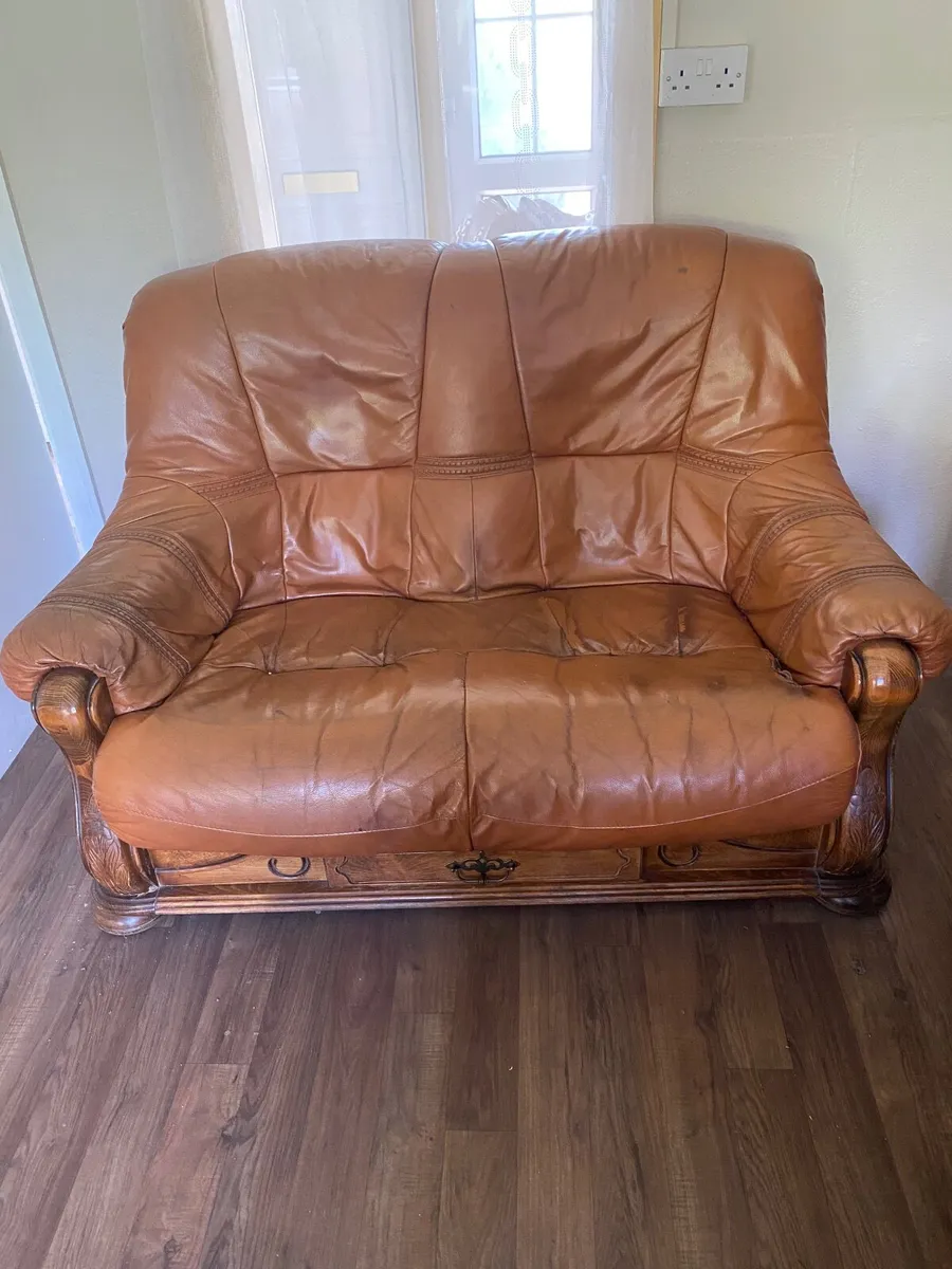 FREE   2 seater & 1 armchair - Image 1