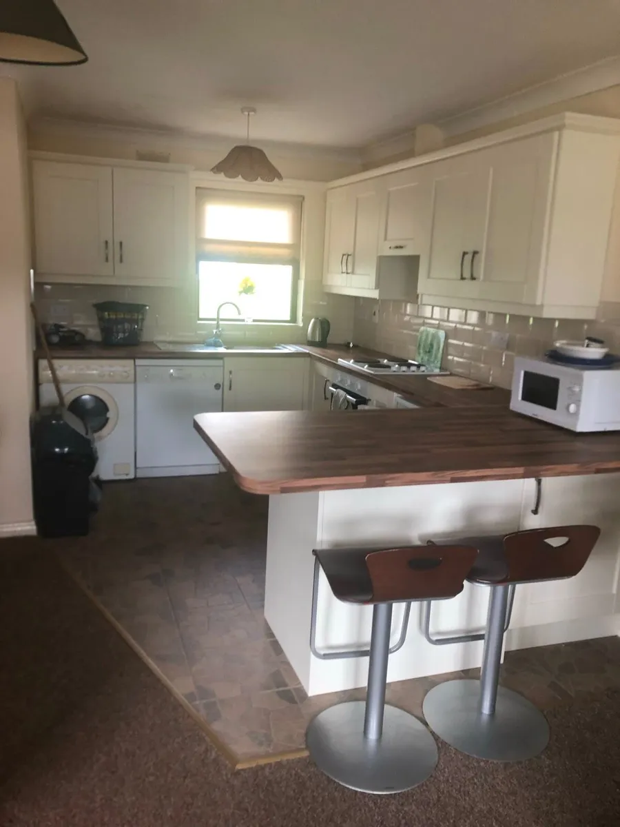 Holiday Home to Rent. Tramore Co. Waterford - Image 2