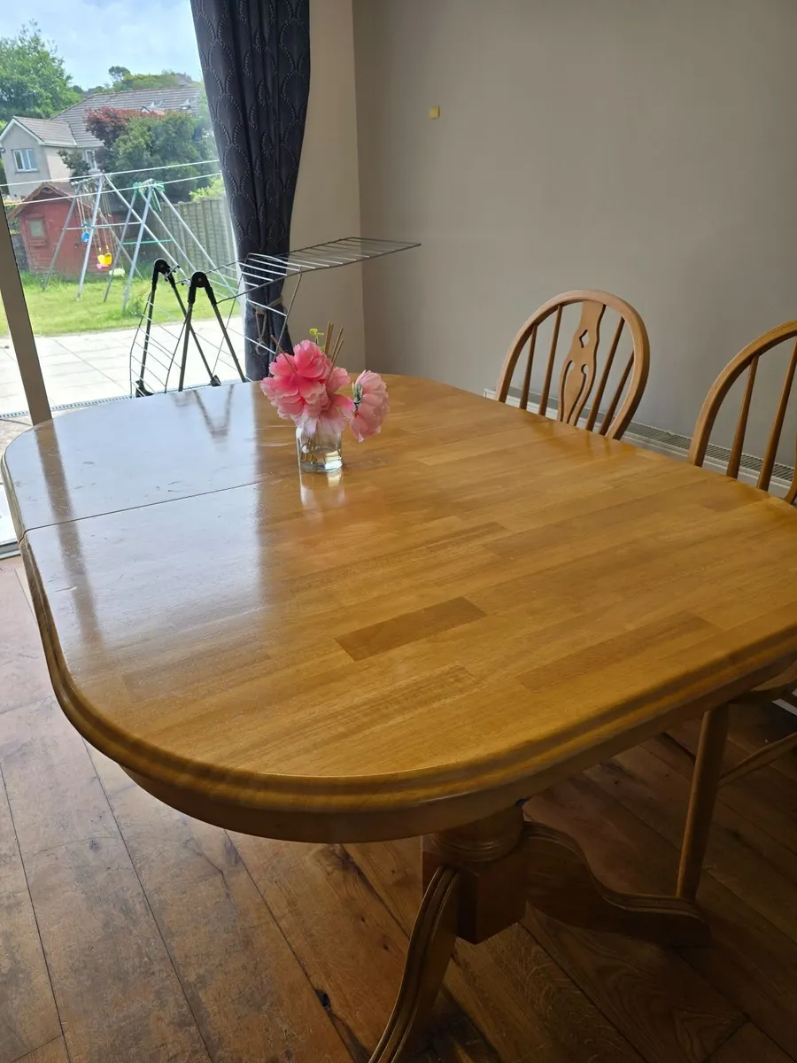 Dinning table - Image 2