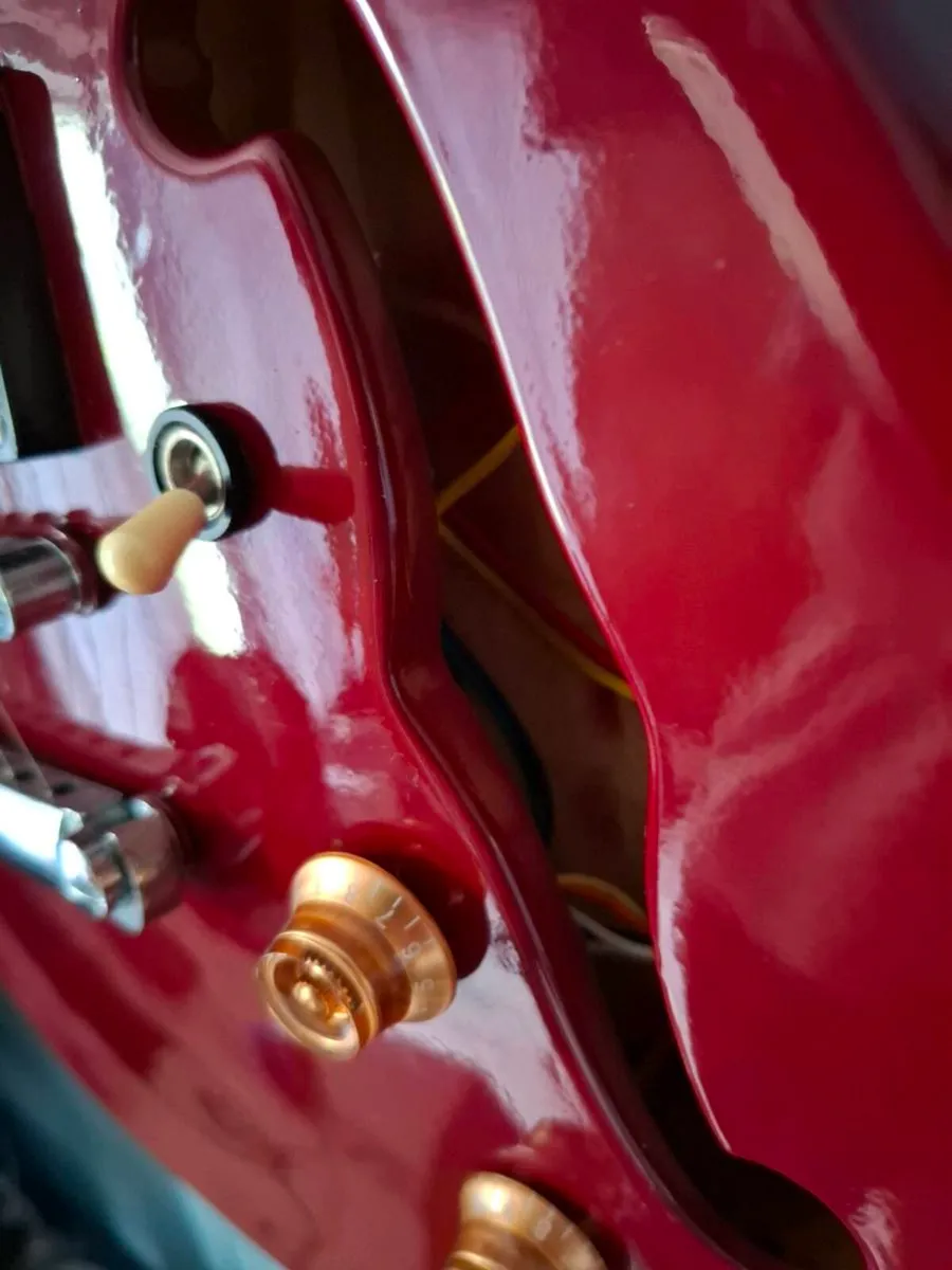Electric guitar - Image 3