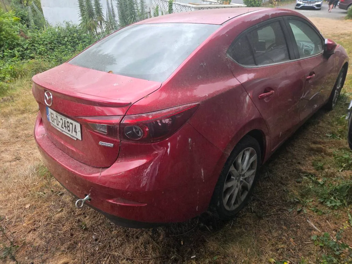 mazda 3 low mileage 1.5 disel - Image 4