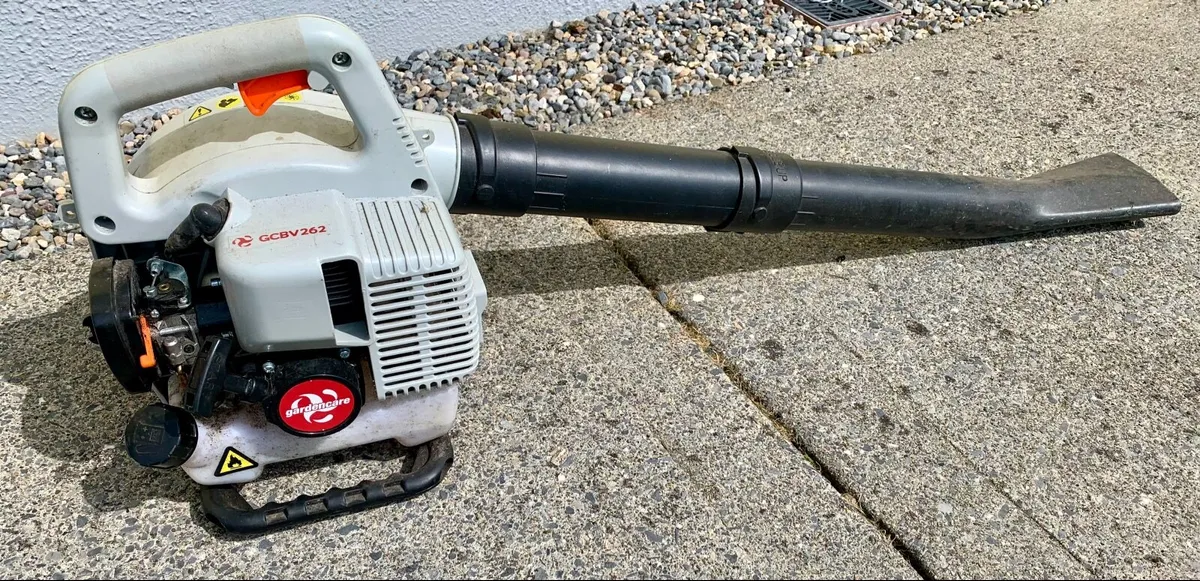 GardenCare Blower. 2 stroke engine - Image 1