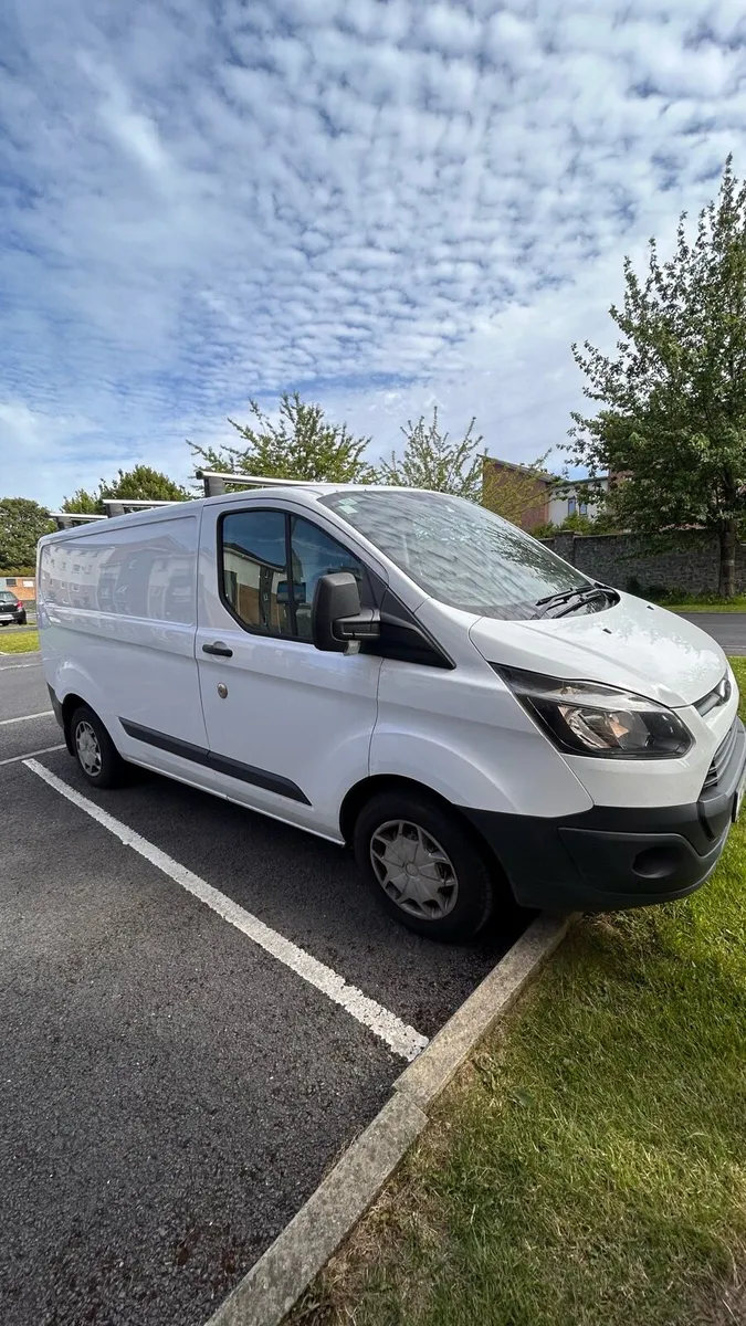 Ford Transit Custom - Image 2
