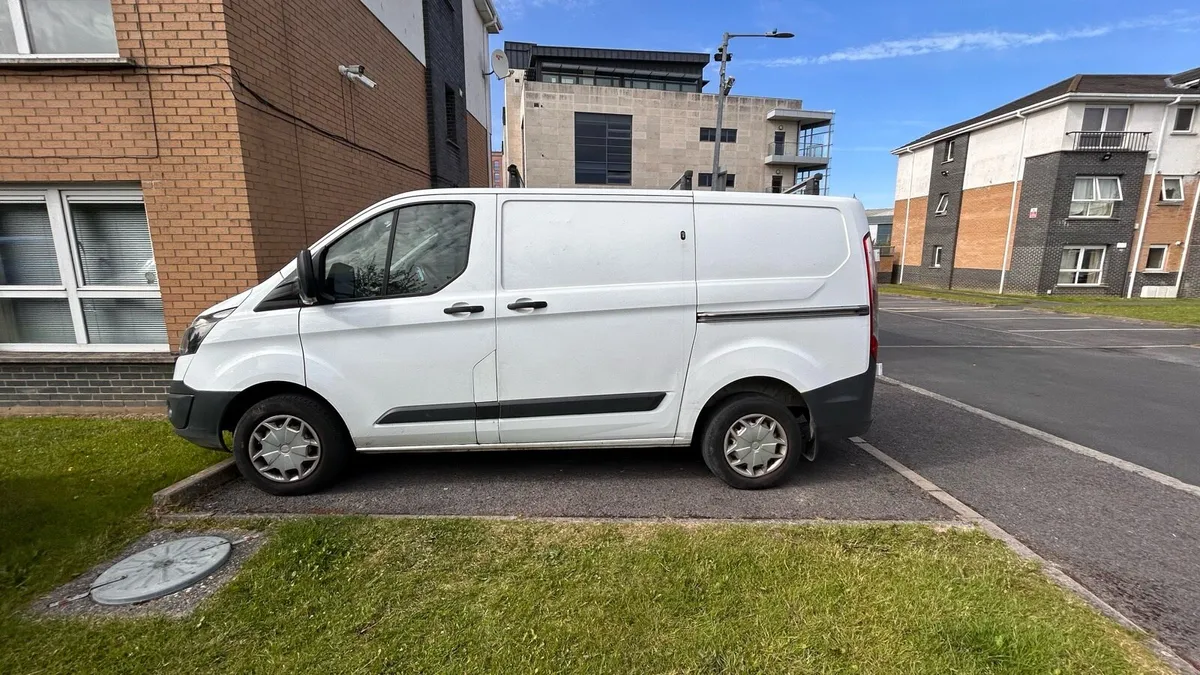 Ford Transit Custom - Image 4